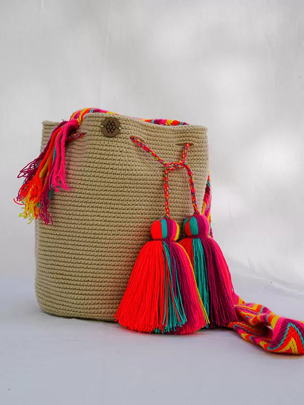 Mochila Unicolor Mediana